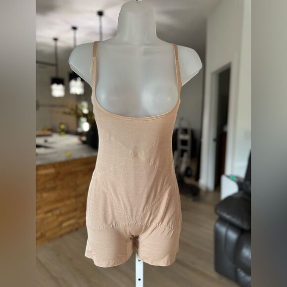 Women's Open Bust Tummy Control Waist Slimming Sheer Shapewear. Size Medium - Picture 2 of 12